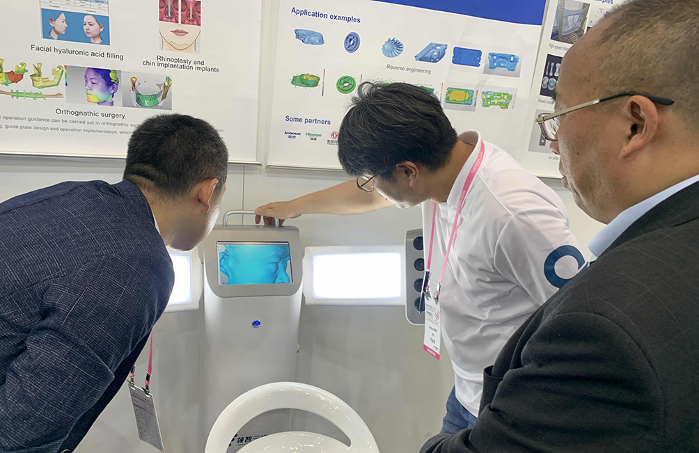 走進(jìn)韓國醫(yī)美市場，領(lǐng)智三維攜3D智能面部掃描產(chǎn)品參展韓國SIMTOS 2024
